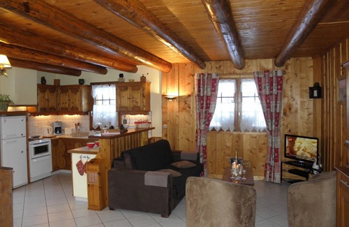 Praz-sur-Arly Apartamento | CHALET A PIE DE PISTAS DE ESQUÍ ZONA VAL D'ARLY ÁREA Y DIAMANTE