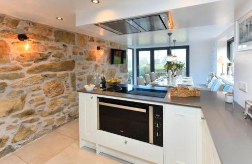 Mynytho Casa | 1 Fron Dirion