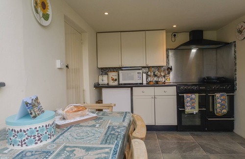 Burgh Island Cabaña | 1 Gabberwell Cottages, Kingston