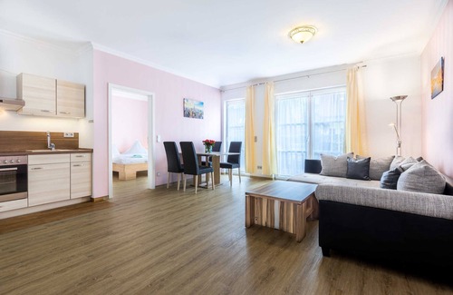 Pepelow Apartamento | (1) Gerhard, 2-room apartment, terrace, ground floor - Ostseeferienhaus Drachenflieger