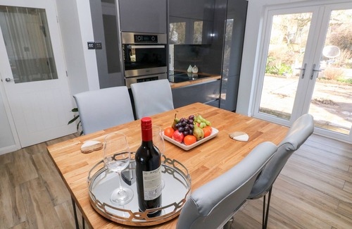 Pembroke Dock Casa | 1 GLOUCESTER WAY, pet friendly, with hot tub in Pembroke Dock
