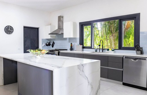 Las Palmas Villa | 1 Golf Cart & Cook Included, Villa w/ Hot Jacuzzi