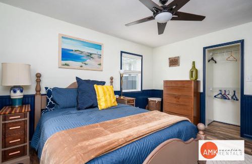 Holland Casa | 1 Happy Acre