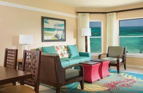 Dunmore Town Complejo | 1 Harborside Beachfront Resort! Bahamas