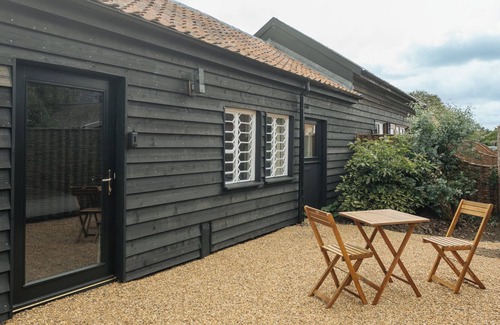 Beccles Casa | 1 Henham Barns, Henham Park, Nr Southwold, Suffolk NR34 8AQ, Oak framed style oasis in Country Suffo