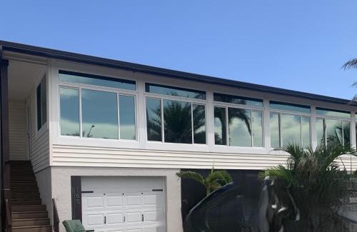 Mid Island Casa | #1 Island Hideaway PICK ME!