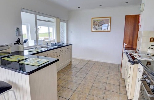 Southerndown Casa | Una fantástica ubicación costera con vistas al mar desde este bungalow grande en Southerndown en Glamorga