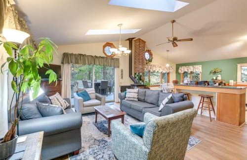 Bar Harbor Casa | 1 Mi to Acadia Home Near Downtown Bar Harbor!
