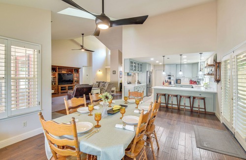 Merced Casa | 1 Mi to Applegate Park Zoo: Pet-Friendly Home