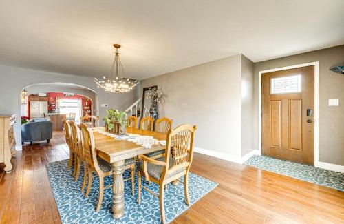 West Colorado Springs Casa | 1 Mi to Attractions Getaway with Mtn Views!