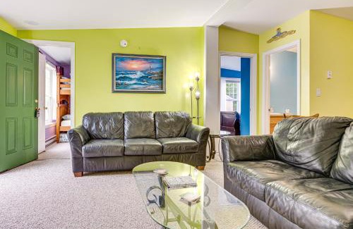 Ogunquit - Wells Casa | 1 Mi to Beach Cottage with Pool Access in Wells