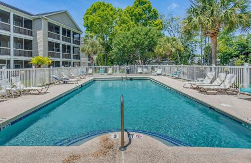 North Myrtle Beach Apartamento | 1 Mi to Beach Family Condo in North Myrtle Beach!