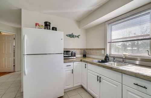 Bokeelia Casa | 1 Mi to Boat Ramp: Bokeelia Home w/ Screened Patio