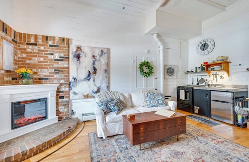 North Conway Apartamento | 1 Mi to Cranmore Mountain: Charming Conway Apt!