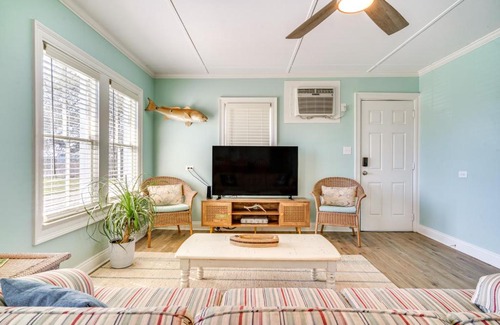 Cypremort Point Casa | 1 Mi to Cypremort Point Waterfront Gem with Dock!