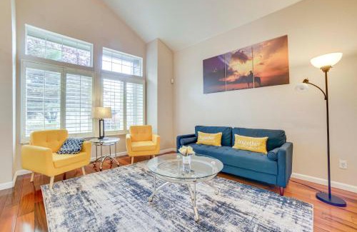 West University Casa | 1 Mi to Downtown Reno Spacious Home with Deck!