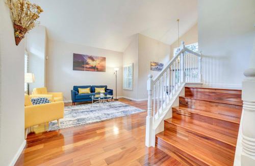 West University Casa | 1 Mi to Downtown Reno Spacious Home with Deck!