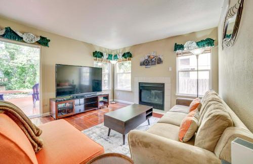 West University Casa | 1 Mi to Downtown Reno Spacious Home with Deck!
