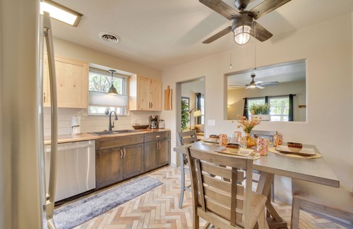 Clarkdale Cabaña | < 1 Mi to Dtwn: Home w/ Deck in Clarkdale!