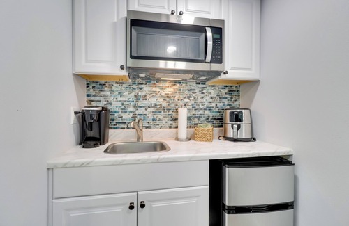 Georgetown Apartamento | 1 Mi to Dtwn: Renovated Retreat in Georgetown!