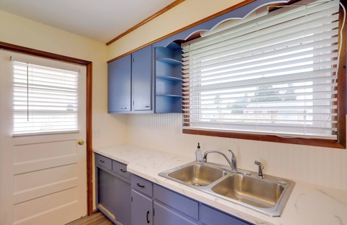 Bellevue Casa | < 1 Mi to Historic Downtown: Bellevue Hideaway!