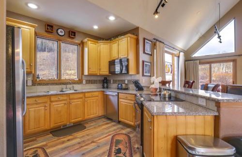 Keystone Apartamento | 1 Mi to Keystone Lifts Hot Tub Haven with Mtn Views