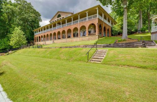 Grant Apartamento | 1 Mi to Lake Guntersville Scenic Condo Retreat!