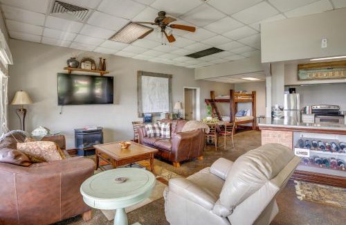 Grant Apartamento | 1 Mi to Lake Guntersville Scenic Condo Retreat!
