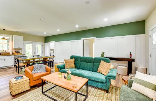 Anderson Casa | 1 Mi to Lake Hartwell Updated Retreat with Patio!