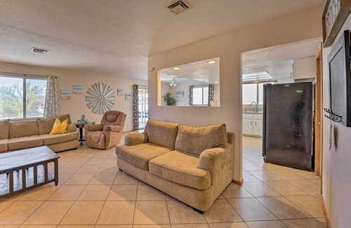 Lake Havasu City Cabaña | 1 Mi to Lake Havasu: Home w/ Pool