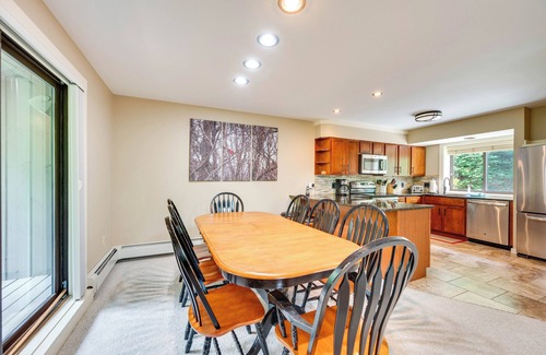 Lincoln Casa | 1 Mi to Loon Mountain: Lincoln Haven w/ Balcony