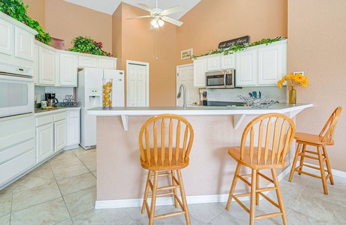Dunnellon Casa | 1 Mi to Rainbow Springs State Park: Home w/ Lanai!