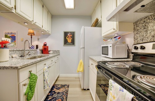 Reno/Tahoe Airport Casa | 1 Mi to Reno-Sparks: Home in Family-Friendly Area!