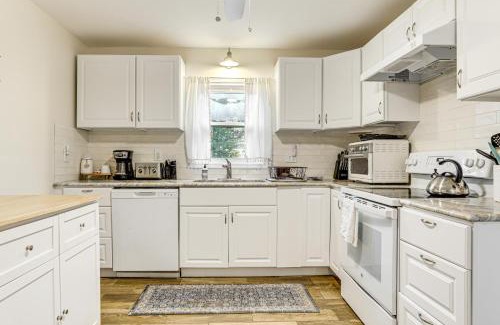 Stone Mountain Casa | 1 Mi to Stone Mountain Park Outdoor Haven!