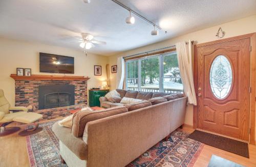 Waitsfield Casa | 1 Mi to Sugarbush Resort Dog-Friendly Home!