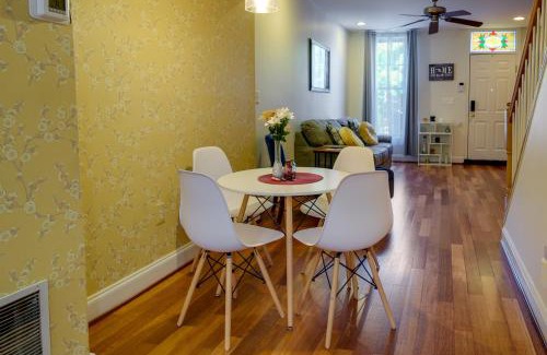 Riverside Casa | 1 Mi to to MandT Bank Stadium Home with Rooftop Patio