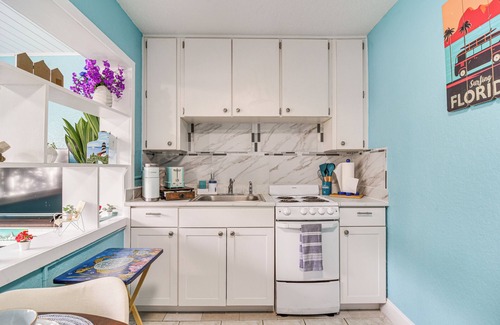 St. Pete Beach Apartamento | < 1 Mi to Upham Beach Park: Cozy Studio!