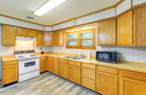 Damascus Casa | 1 Mi to Virginia Creeper Trail: Serene Family Home