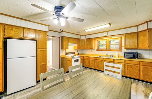 Damascus Casa | 1 Mi to Virginia Creeper Trail: Serene Family Home