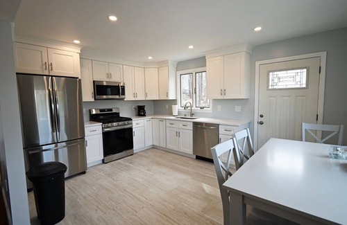 Ipswich Apartamento | 1 Mile from Cranes Beach