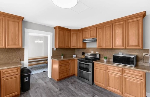 Birmingham Casa | 1 Mile to Bham CrossPlex & Near Legion Field