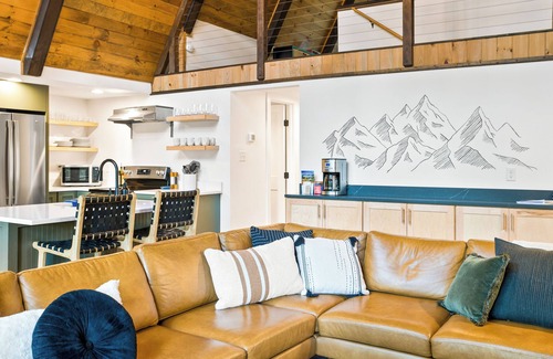 Mount Jackson Chalet De Esquí | 1 mile to Bryce Resort l 4 BR l Hot Tub l Fire Pit l Game Room