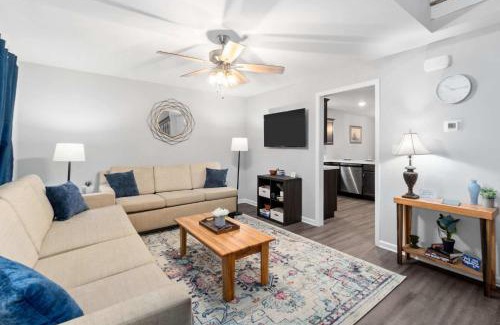 Clarksville Casa | 1-Mile to Downtown Clarksville Cozy in Queen-City