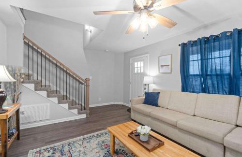 Clarksville Casa | 1-Mile to Downtown Clarksville Cozy in Queen-City