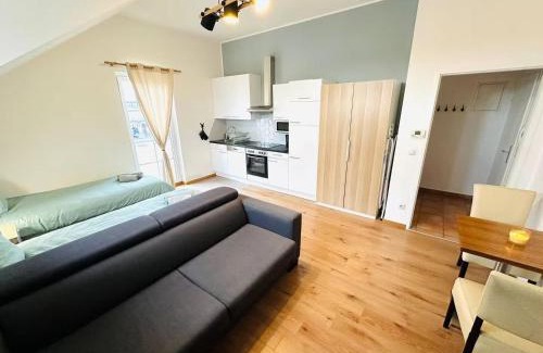 Vienna Apartamento | 1 Min to Metro I Balcony I 20 Min to Inner City