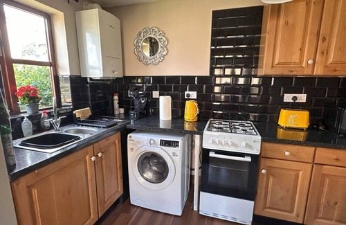 Stanford-le-Hope Apartamento | 1 min walk to c2c station - free parking - 1 bed