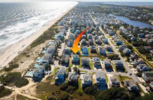 Ocean Sands Casa | 1 min walk to the beach with pool an hot tub