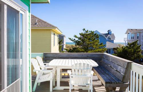 Ocean Sands Casa | 1 min walk to the beach with pool an hot tub