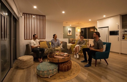 Culburra Beach Casa | 1 minute walk to Culburra Beach & Lake. ASD friendly and pet friendly.