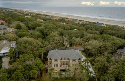 Vanderhorst Plantation Casa | 1 Nicklaus Lane by Akers Ellis Rentals